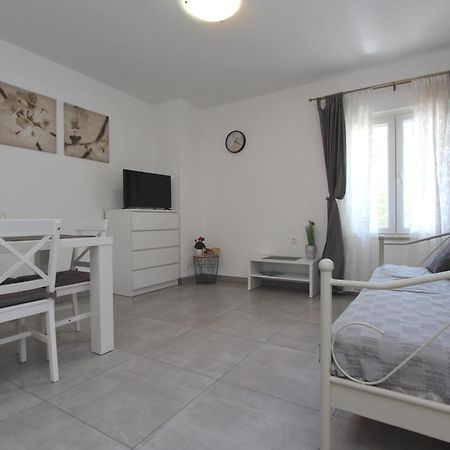 Apartment Casa Miranda โรวีน ภายนอก รูปภาพ